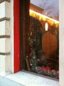 H2O HoL golden window aslant