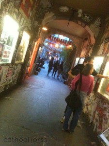 H2O HoL webbed alleyway