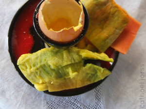 H2O HoL red egg breakfast